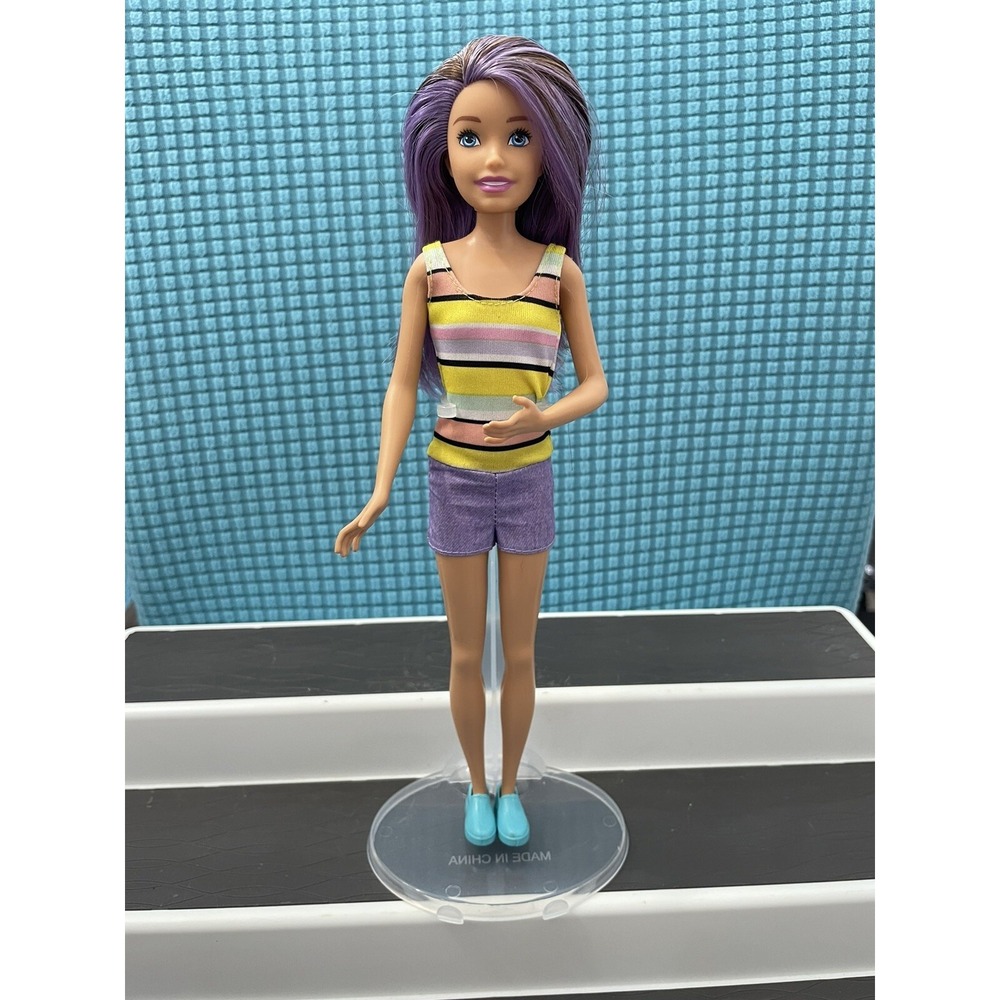 2019 Mattel Barbie Skipper Babysitters Inc. Nap 'n' Nurture GFL38 Skipper Doll